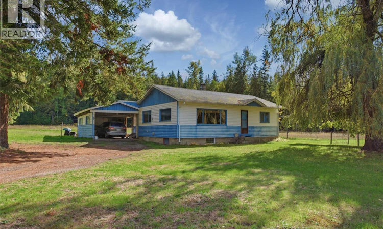 2613 Lumby Mabel Lake Road