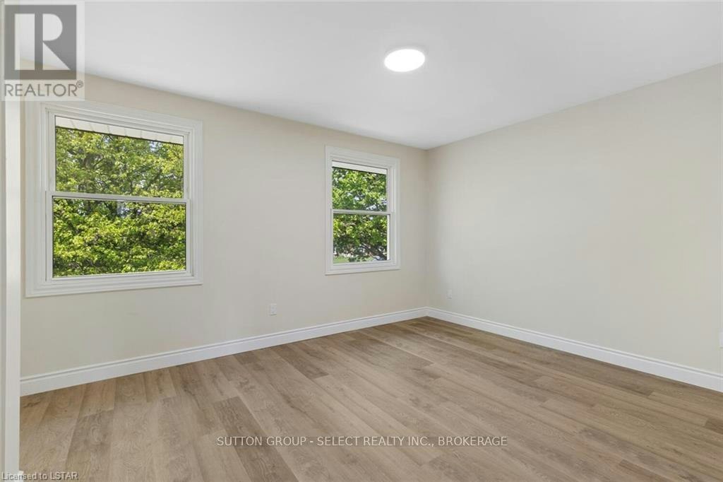 353 Dominion Street, Strathroy, ON, N7G 3G9 - 12