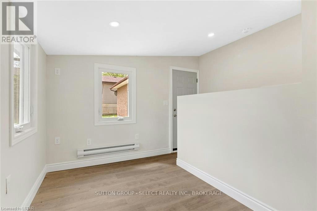 353 Dominion Street, Strathroy, ON, N7G 3G9 - 27