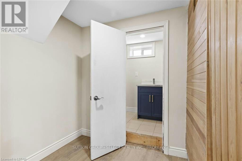 353 Dominion Street, Strathroy, ON, N7G 3G9 - 31