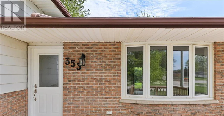 353 Dominion Street, Strathroy, ON, N7G 3G9 - 3