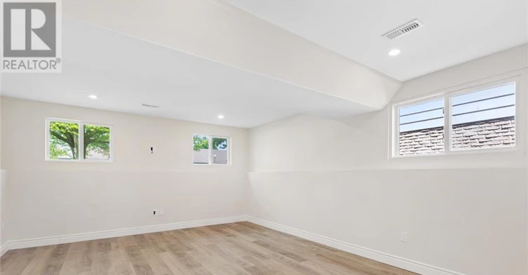 353 Dominion Street, Strathroy, ON, N7G 3G9 - 23