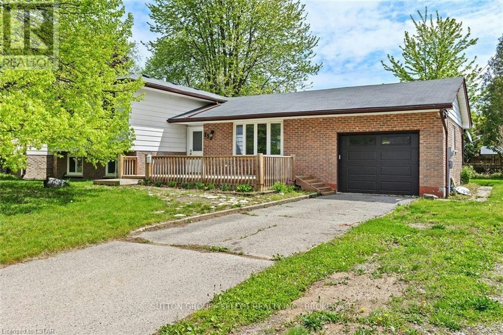 353 Dominion Street, Strathroy, ON, N7G 3G9