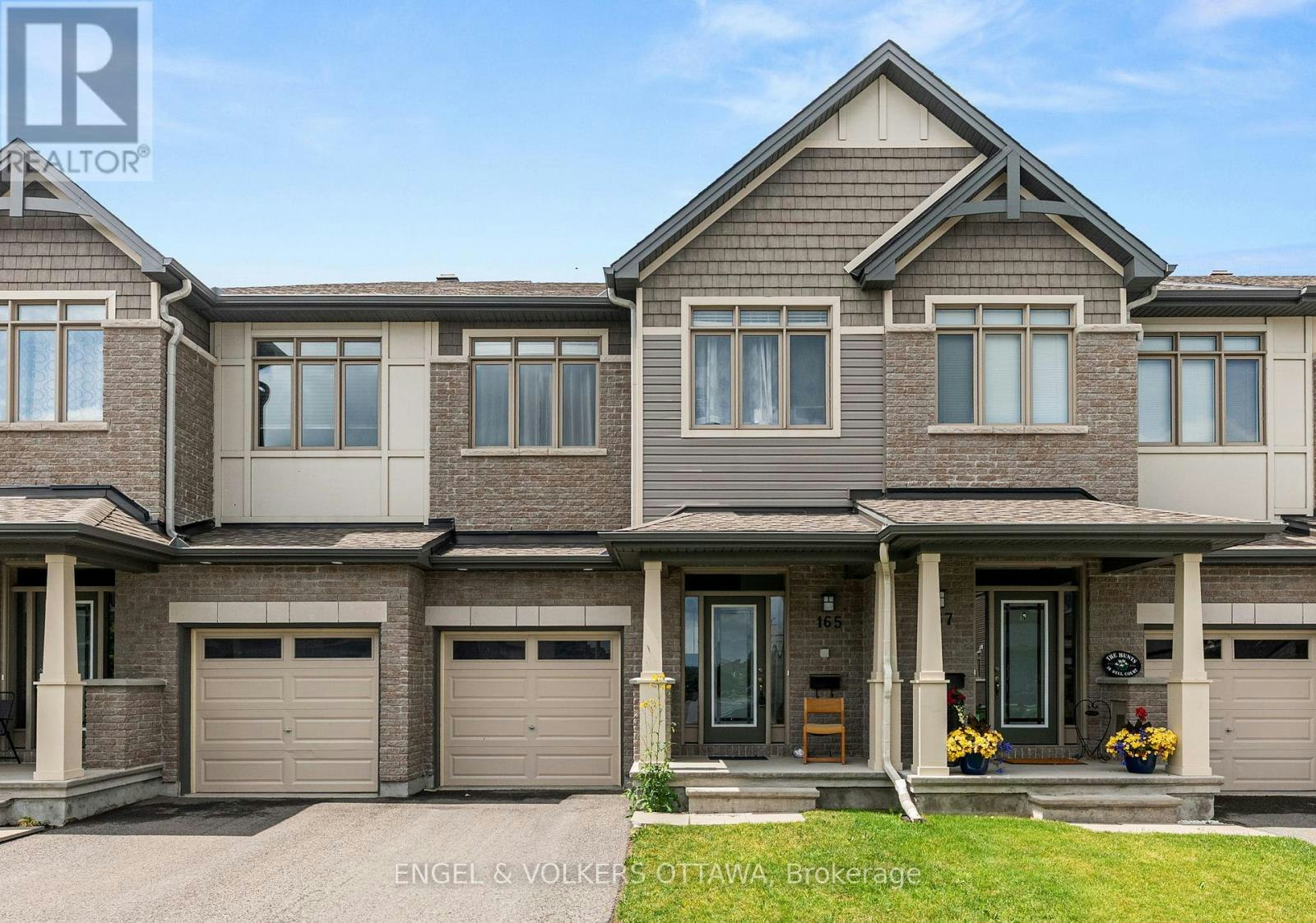 165 Overberg Way, Ottawa, ON, K2S 0J7