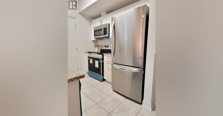 607-234 Rideau Street, Ottawa, ON, K1N 0A9 - 9