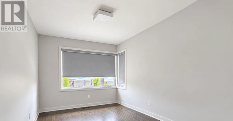 114 Larimar Circle, Ottawa, ON, K1X 0B7 - 4