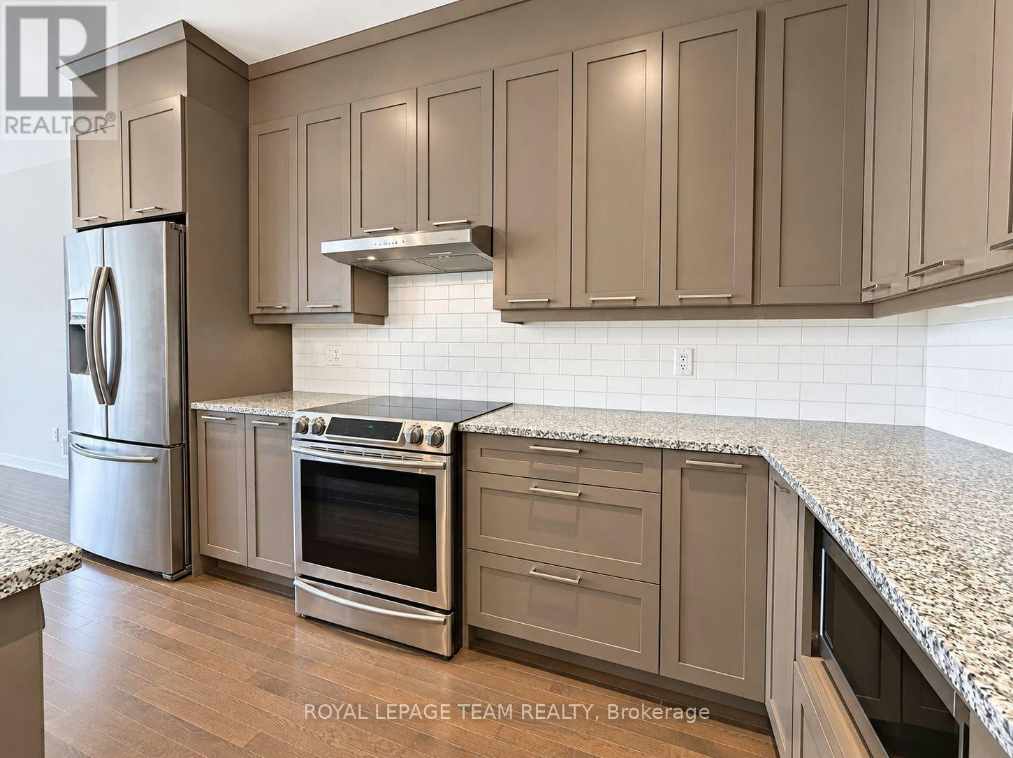 114 Larimar Circle, Ottawa, ON, K1X 0B7 - 3