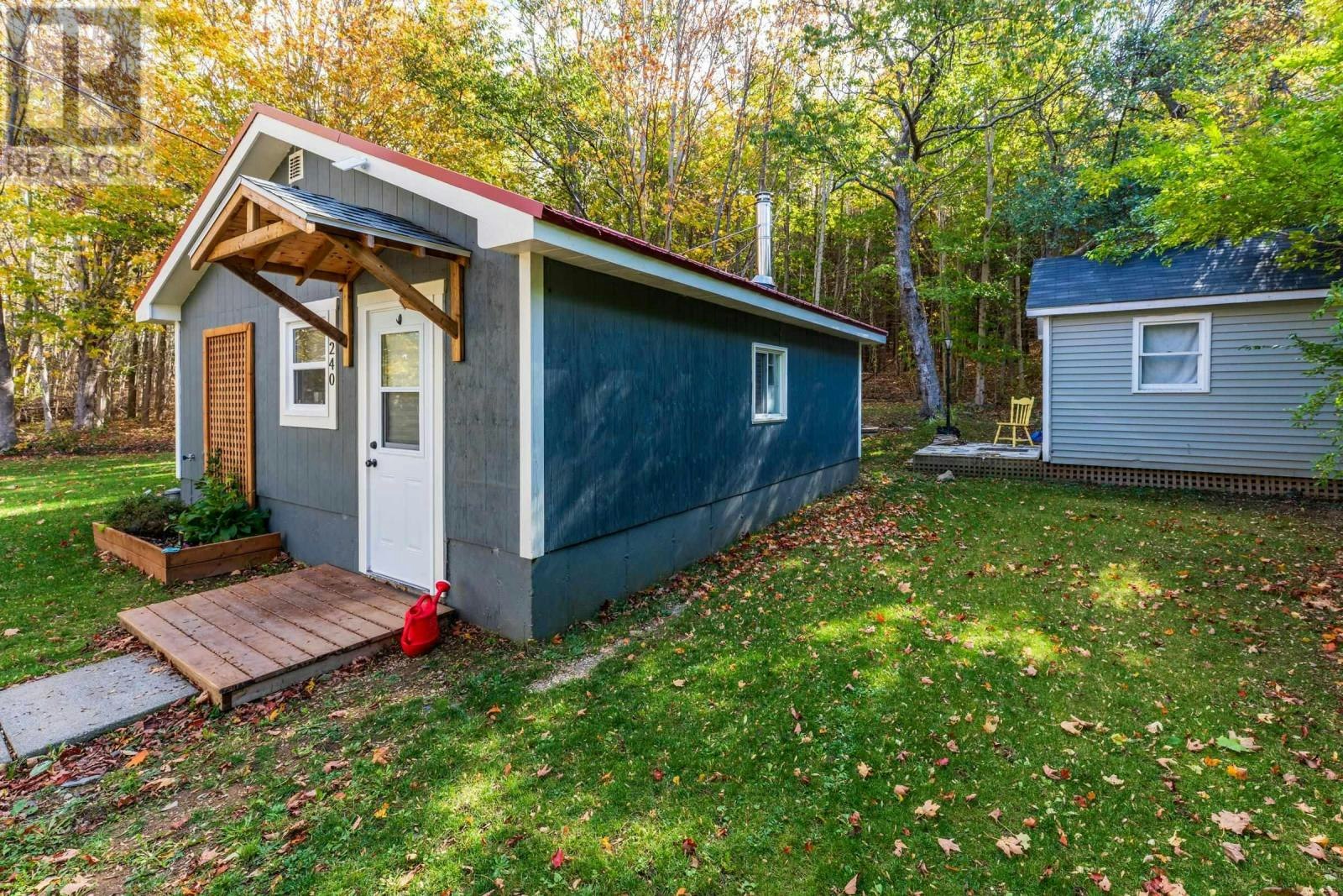 240 1 Highway, Deep Brook, NS, B0S 1J0