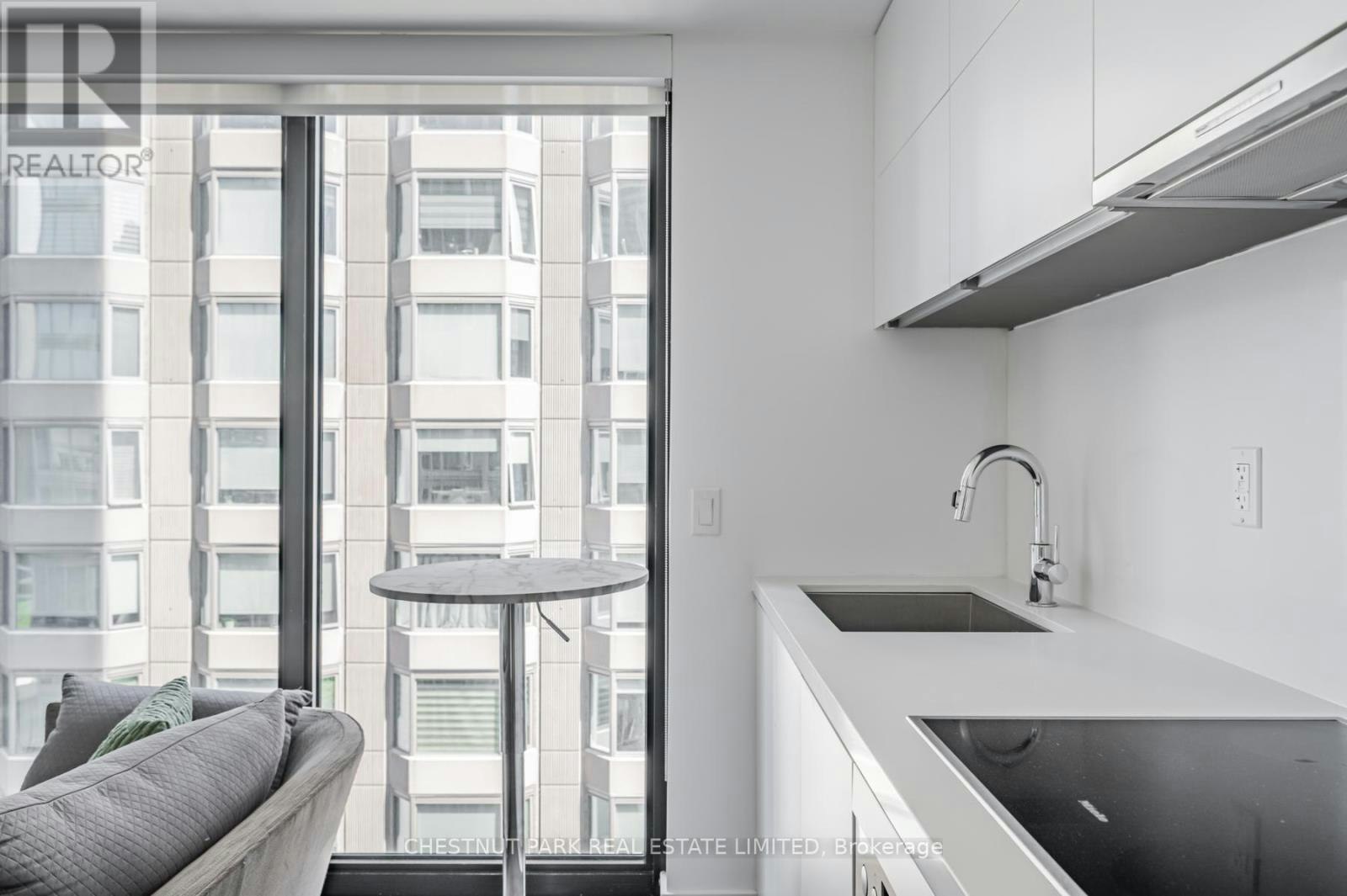 1101-188 Cumberland Street, Toronto, ON, M5R 0B6 - 14