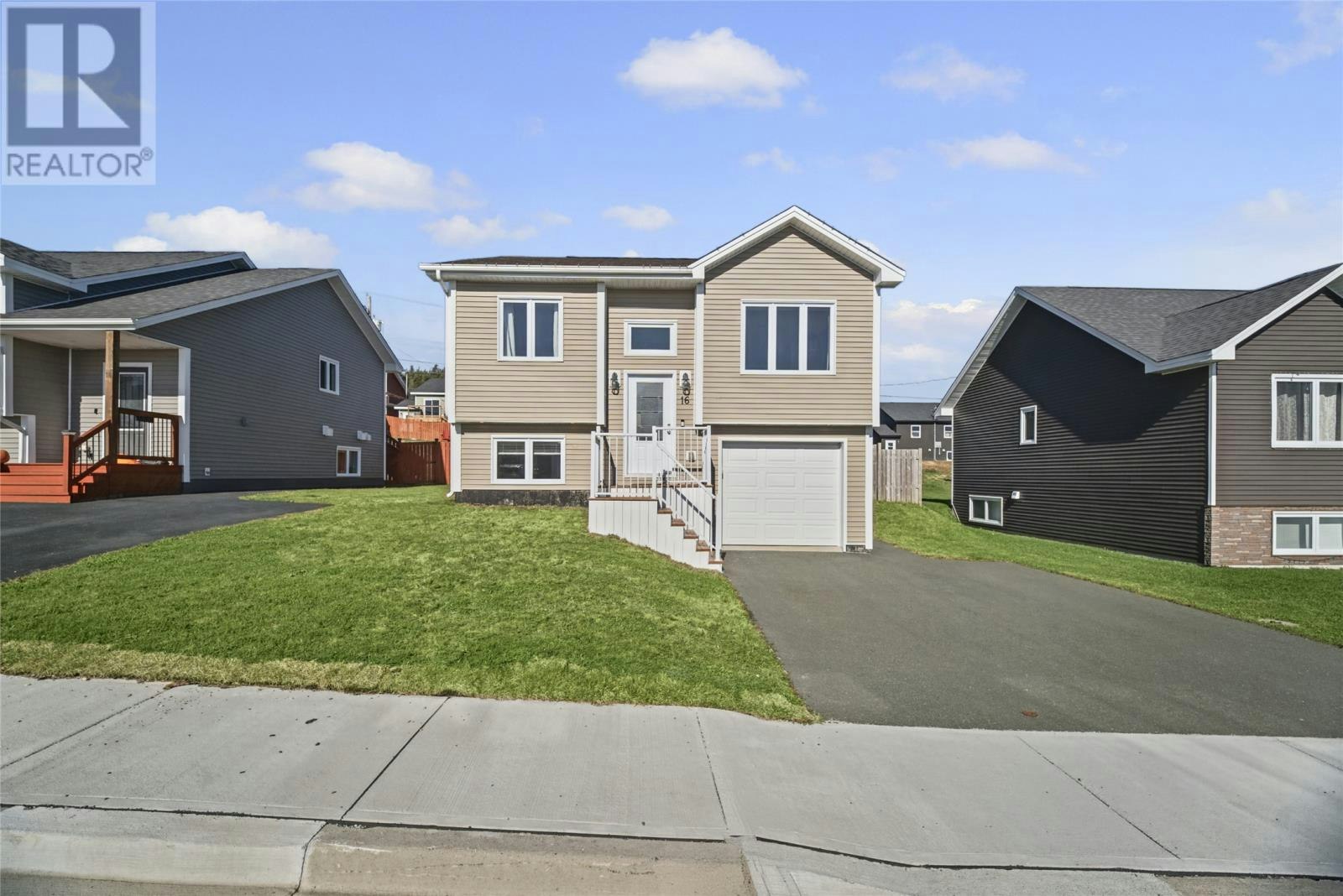 16 Shriners Road, St Johns, NL, A1E 0C3
