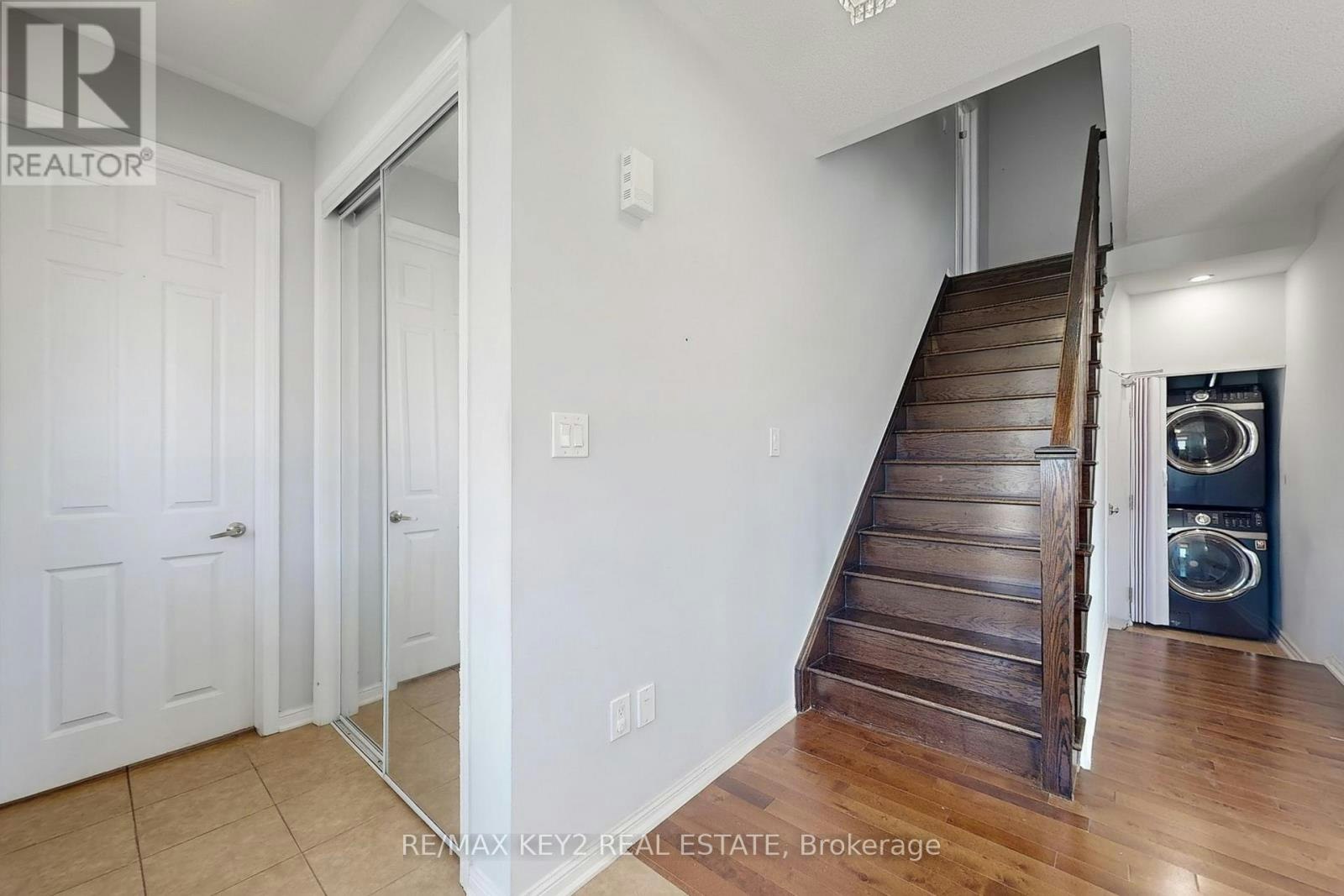 MAIN-1751 Hayden Lane, Pickering, ON, L1X 0A9 - 3