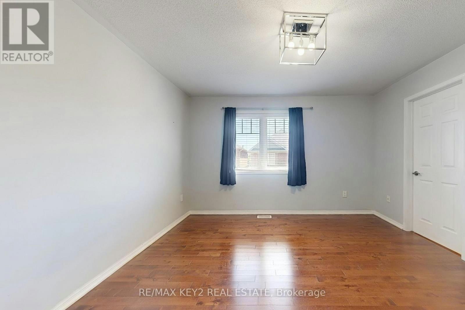 MAIN-1751 Hayden Lane, Pickering, ON, L1X 0A9 - 19