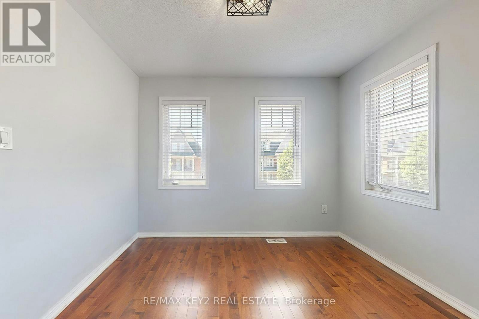 MAIN-1751 Hayden Lane, Pickering, ON, L1X 0A9 - 29