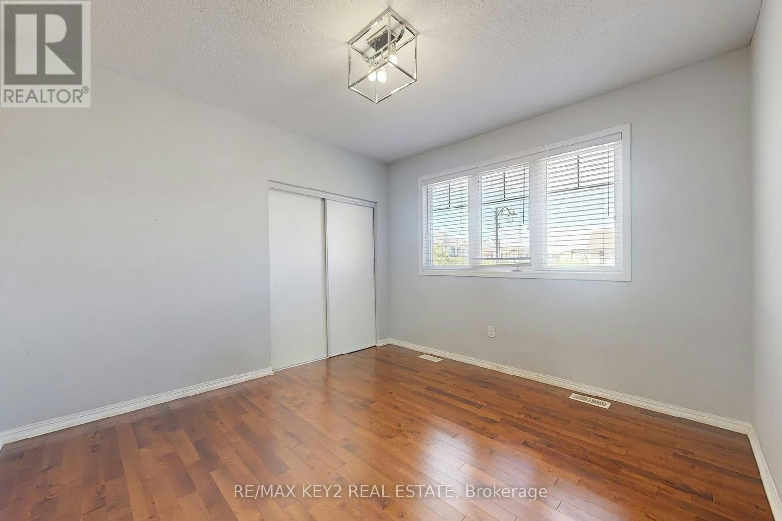 MAIN-1751 Hayden Lane, Pickering, ON, L1X 0A9 - 28