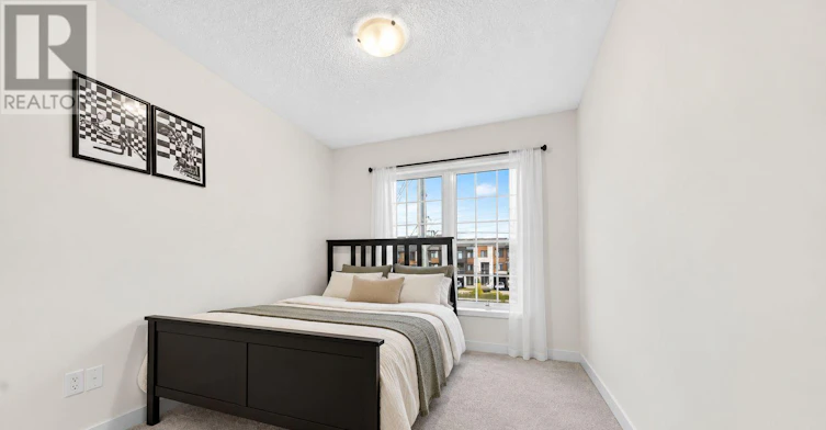 215 Harding Park Street, Newmarket, ON, L3Y 0E3 - 10