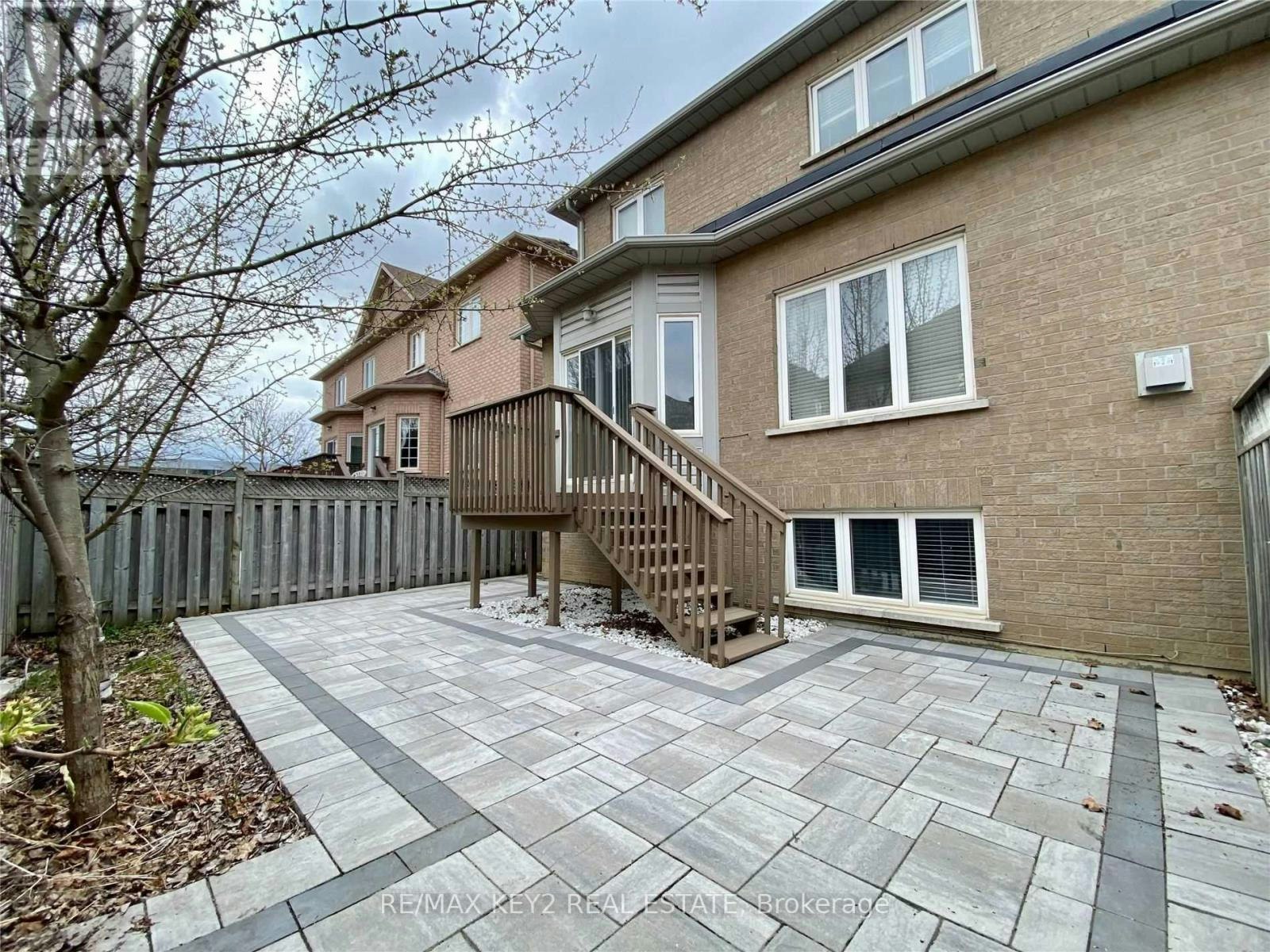5 Navarre Street, Richmond Hill, ON, L4B 4H3 - 19