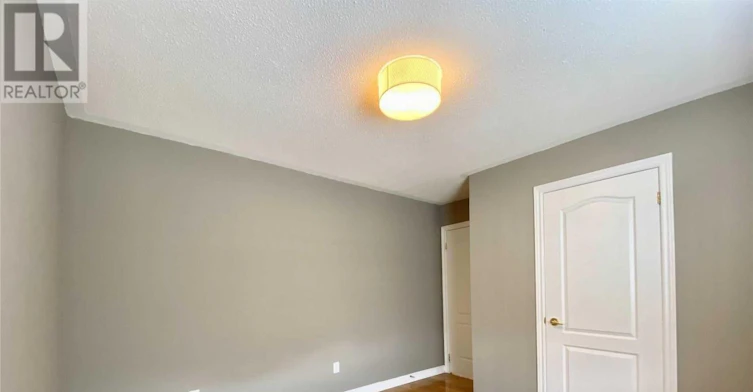 5 Navarre Street, Richmond Hill, ON, L4B 4H3 - 9
