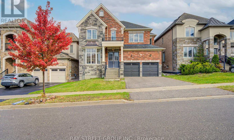 30 Ben Sinclair Avenue