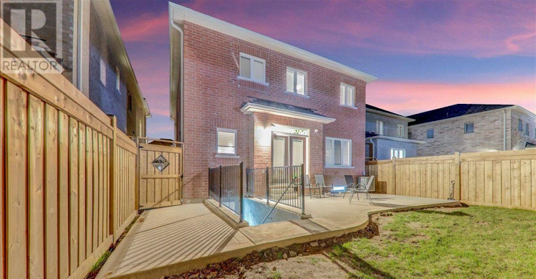 207 Wesmina Avenue, Whitchurch-Stouffville, ON, L4A 5A2 - 7