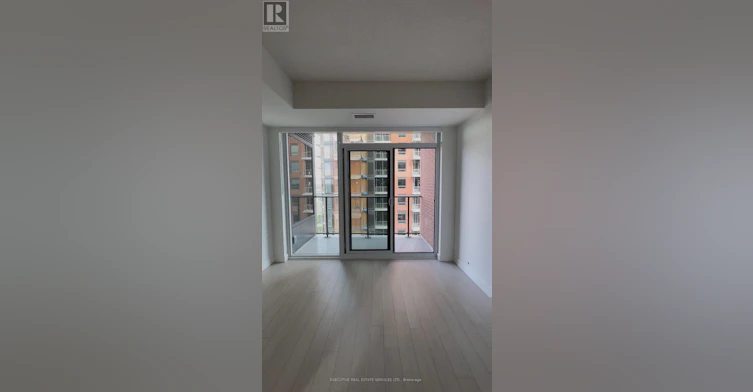 2122-4010 Eglinton Avenue W, Toronto, ON, M9A 0G5 - 2