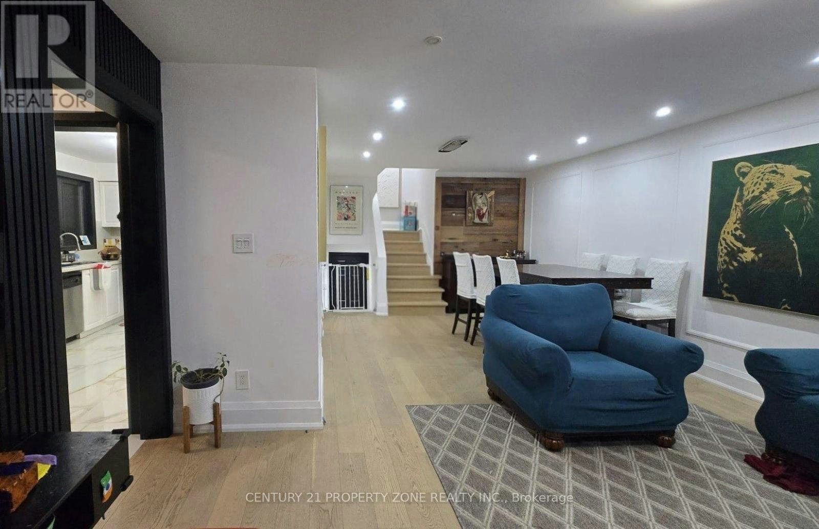 91 Avondale Boulevard, Brampton, ON, L6T 1H5 - 2