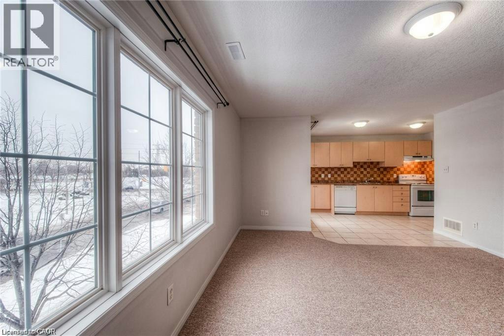 A7-12 Holborn Drive, Kitchener, ON, N2A 0A4 - 7
