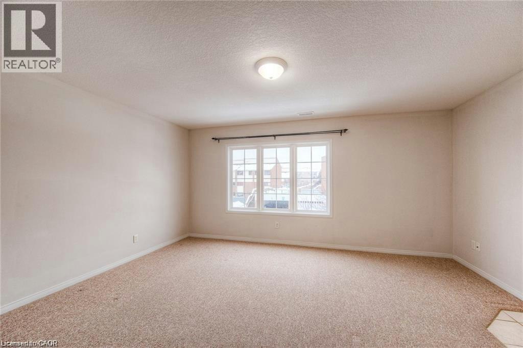 A7-12 Holborn Drive, Kitchener, ON, N2A 0A4 - 5