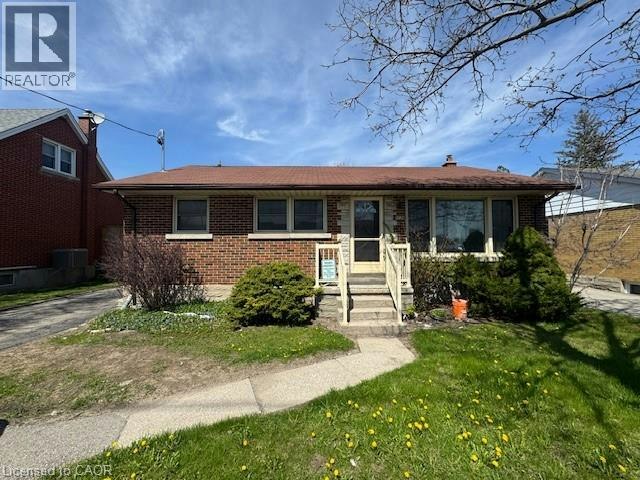 1-1124 Weber Street E, Kitchener, ON, N2A 1B9
