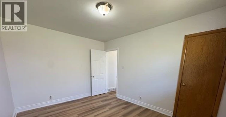 1-1124 Weber Street E, Kitchener, ON, N2A 1B9 - 17
