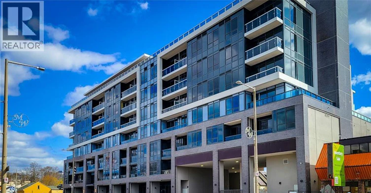 208-415 Main Street W, Hamilton, ON, L8P 1K5 - 2