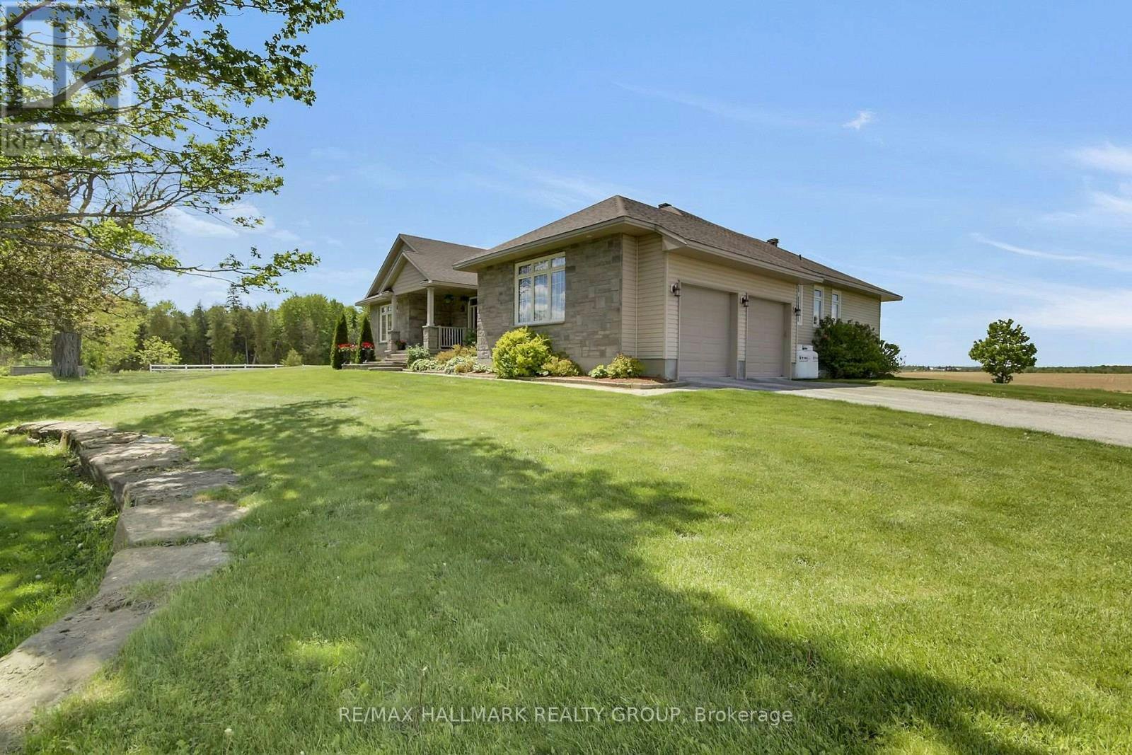 7479 Bleeks Road, Ottawa, ON, K0A 1B0