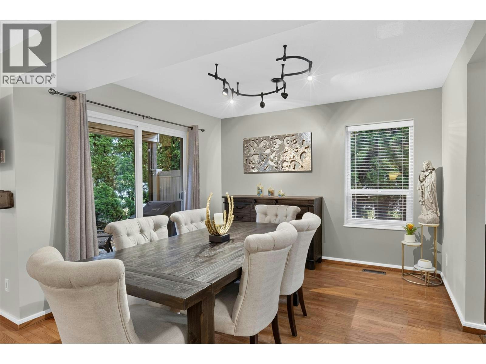 10-1853 Edgehill Avenue - 4