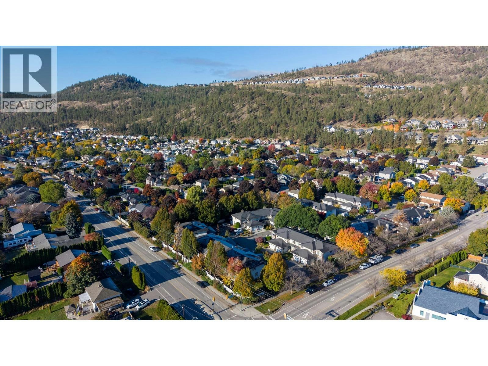 10-1853 Edgehill Avenue, Kelowna, BC, V1V 1X8 - 36