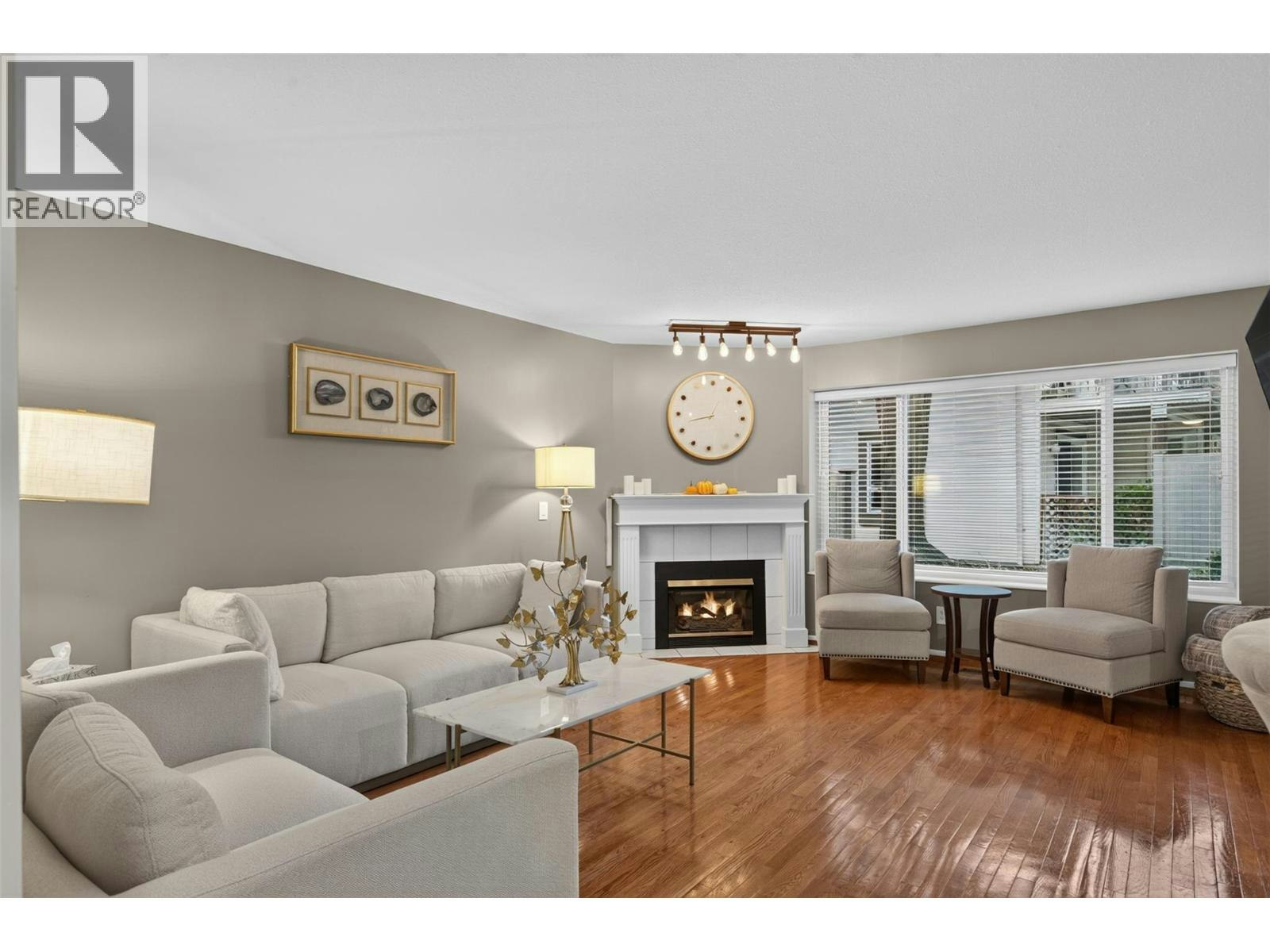 10-1853 Edgehill Avenue - 3