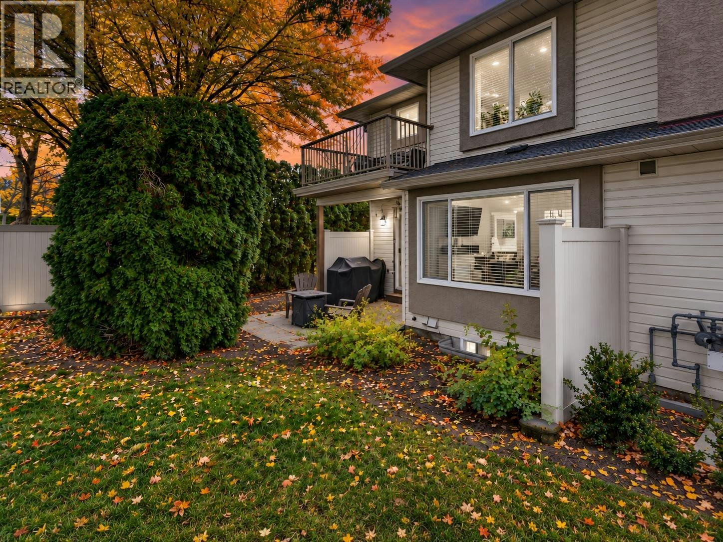 10-1853 Edgehill Avenue - 2