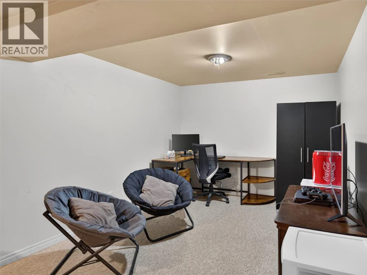 10-1853 Edgehill Avenue, Kelowna, BC, V1V 1X8 - 33