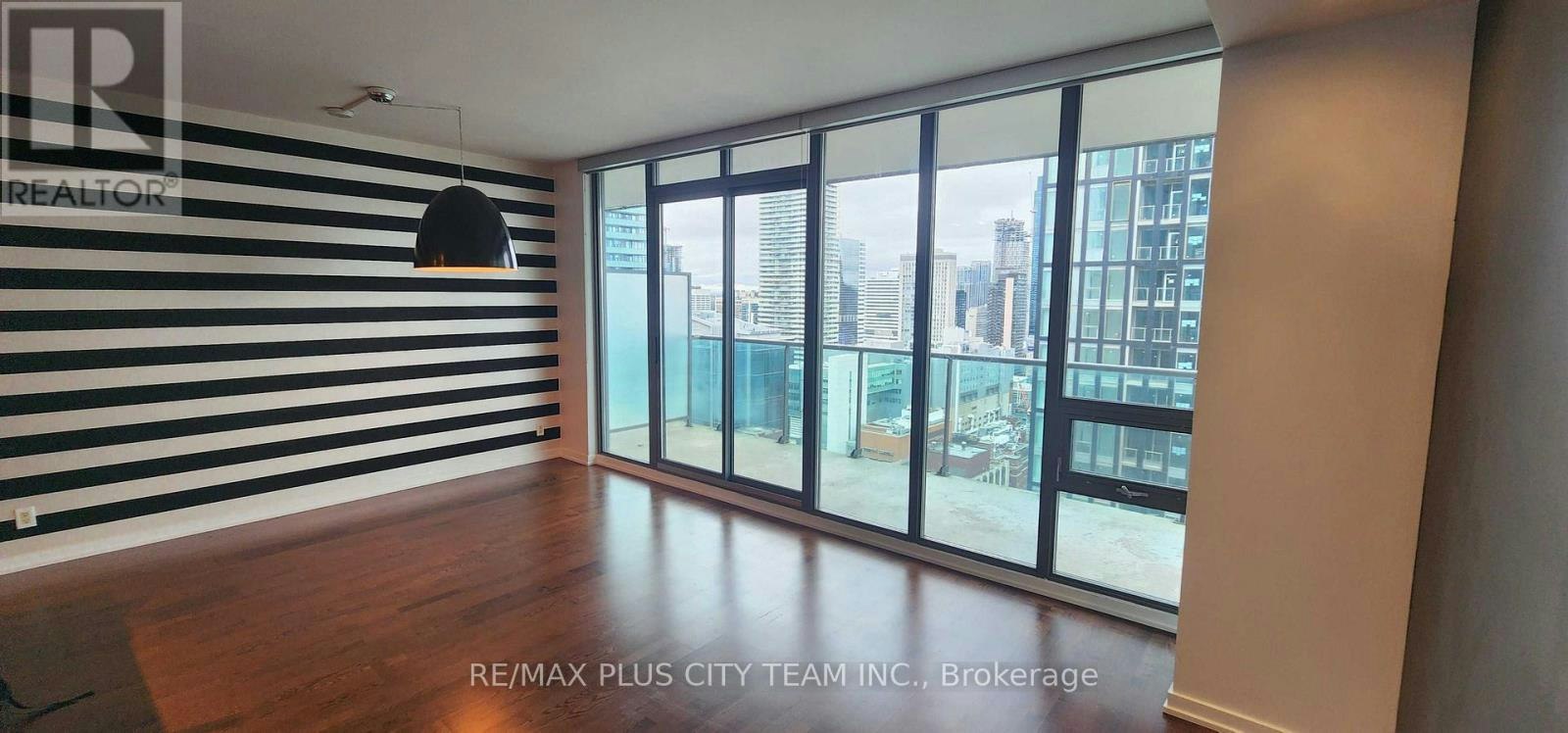 3604-33 Lombard Street, Toronto, ON, M5C 3H8 - 3