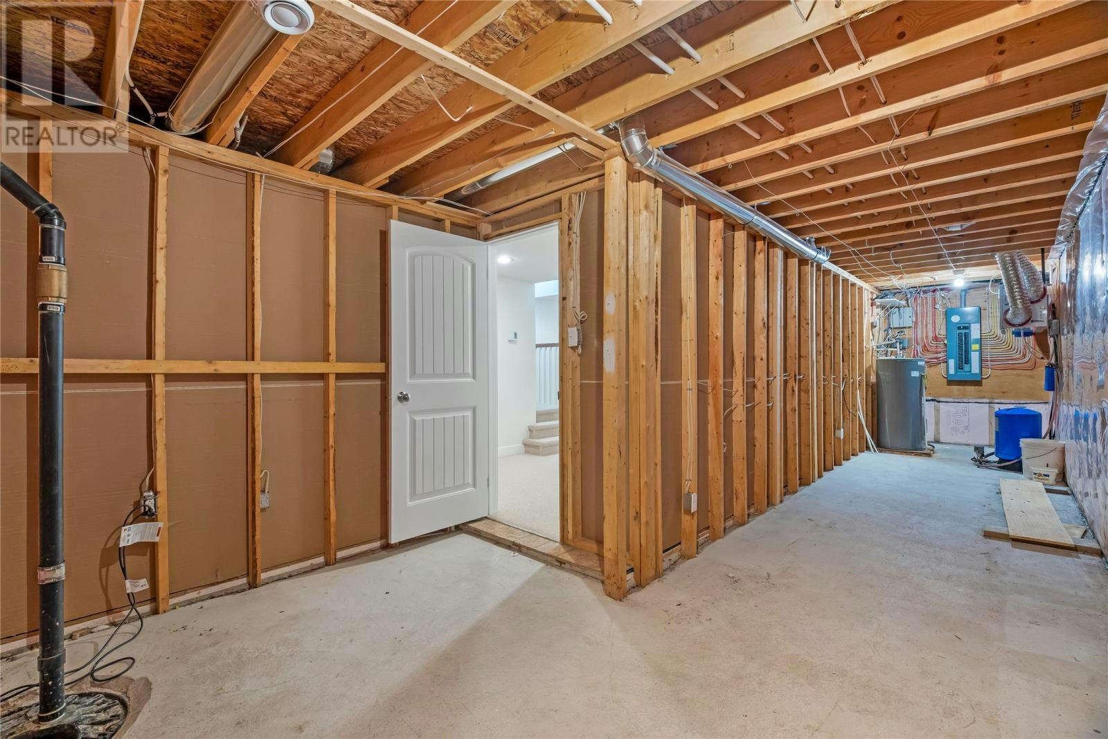7 Sallesnik Lane, Torbay, NL, A1K 0B4 - 32