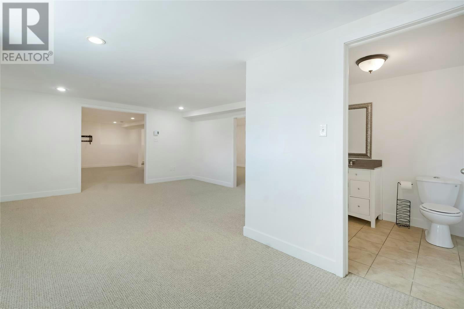 7 Sallesnik Lane, Torbay, NL, A1K 0B4 - 28