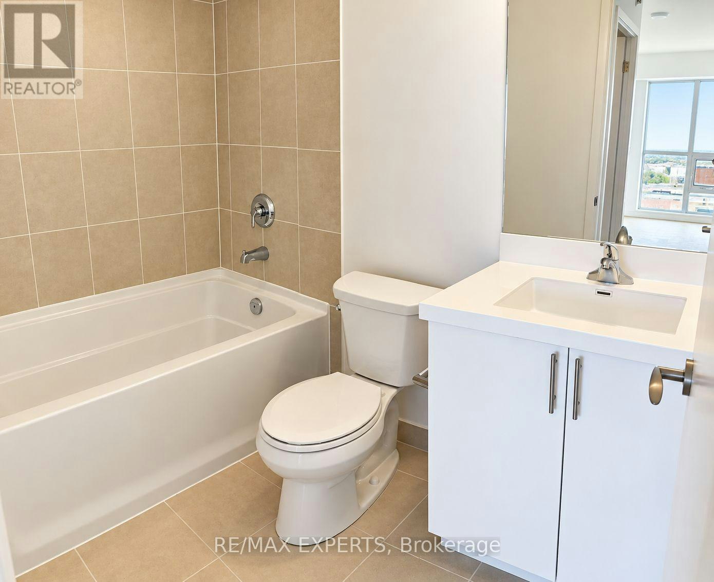 1120-830 Lawrence Avenue W, Toronto, ON, M6A 0A2 - 7