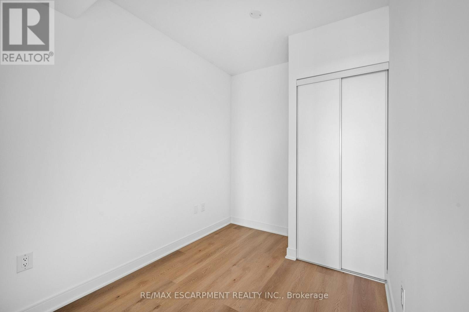 1016-86 Dundas Street E, Mississauga, ON, L5A 1W4 - 12