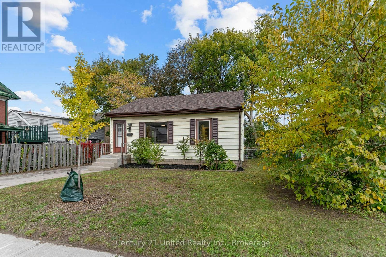 1026 Braund Place, Peterborough, ON, K9J 5B7