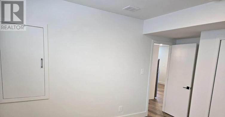 B-8 Aldersgate Drive, Belleville, ON, K8P 4G3 - 11