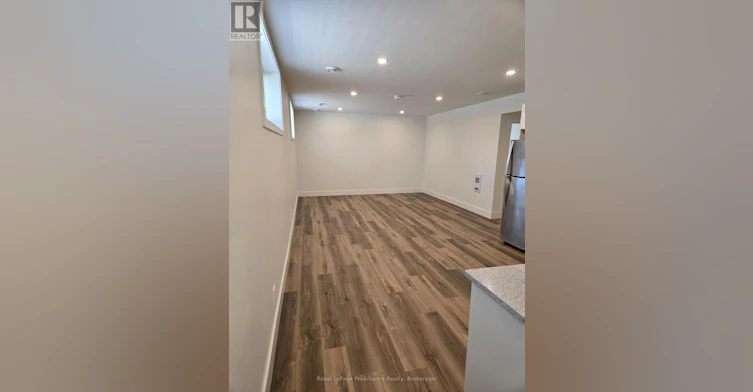 B-8 Aldersgate Drive, Belleville, ON, K8P 4G3 - 6