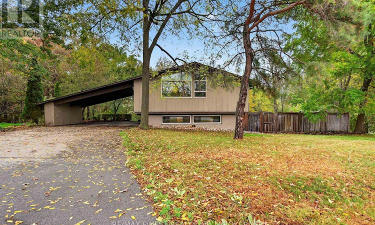 11 Edgewood Road
