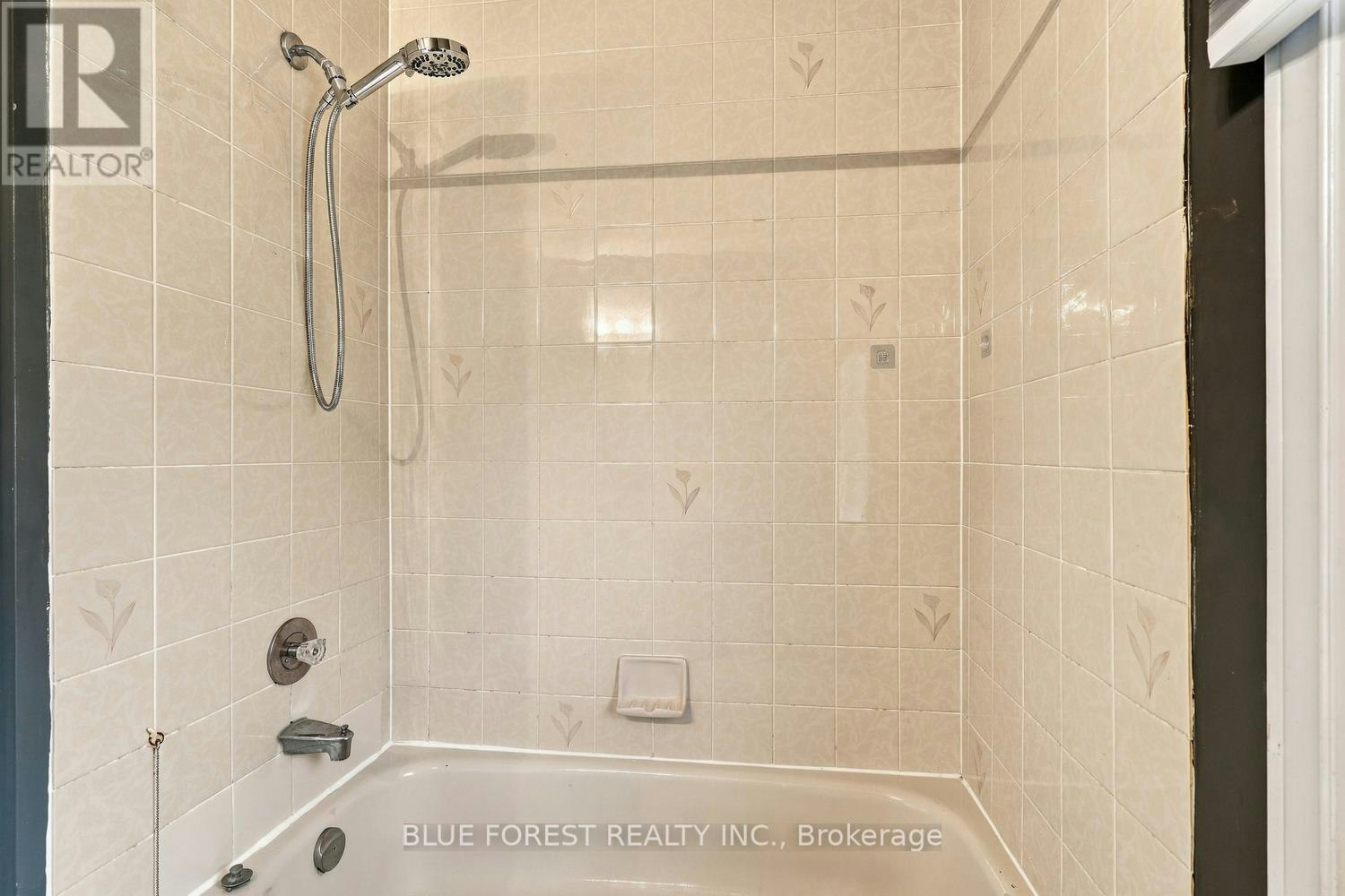 5-1548 Richmond Street, London, ON, N6G 4W7 - 41