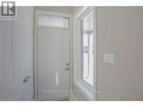 349 Edgevalley Road, London, ON, N5V 0C3 - 4
