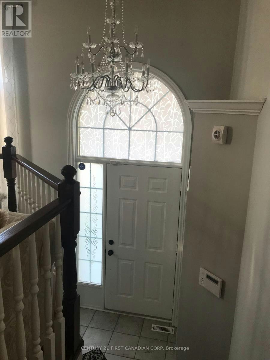 26 Croatia Road, London, ON, N5V 4X6 - 2