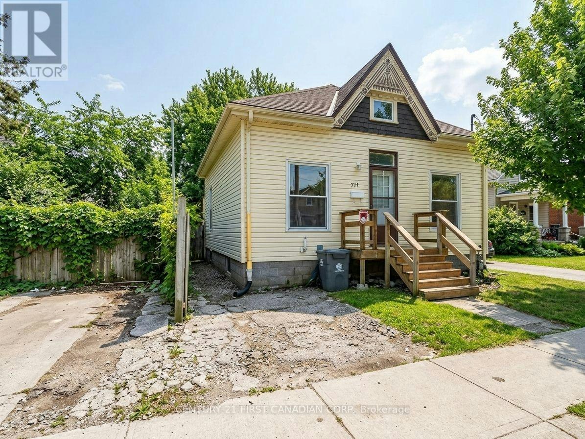 711 Little Grey Street, London, ON, N5Z 1N9
