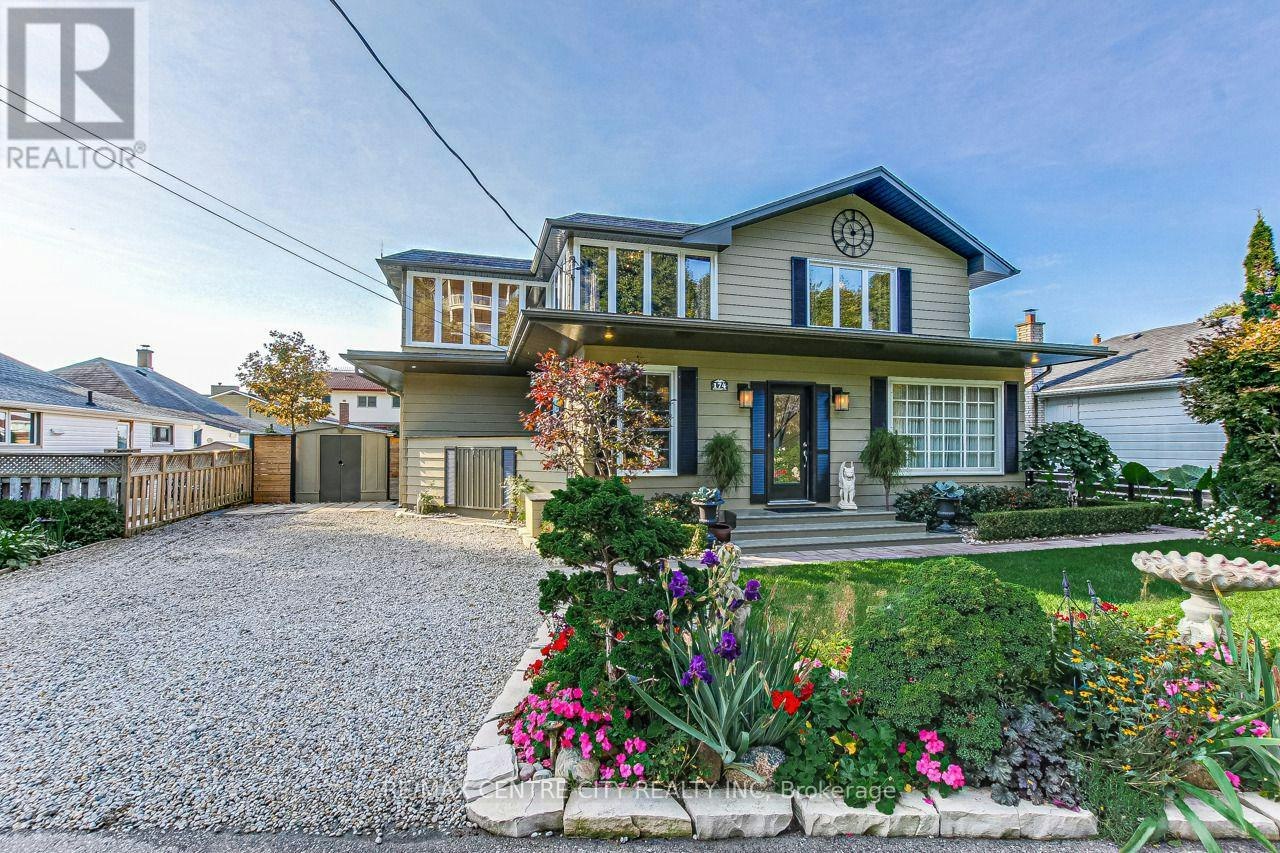 174 Harrison Place, Port Stanley, ON, N5L 1A1